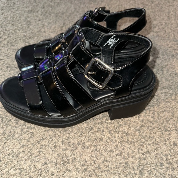 ASOS Platform Sandals - Picture 4 of 7